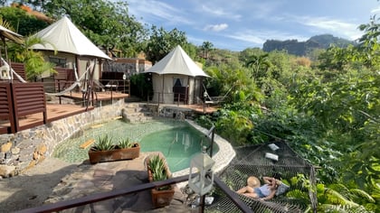 Alberca Tents c modelo FHD
